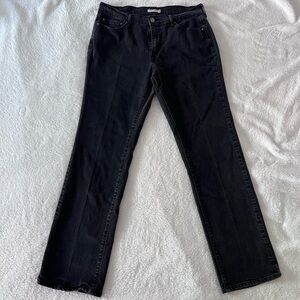 Levi's Women's Black Straight Leg Jeans